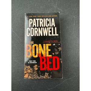The‎ Bone Bed Patricia Cornwell Kay Scarpetta Novel Paperback 2013 Berkley Books